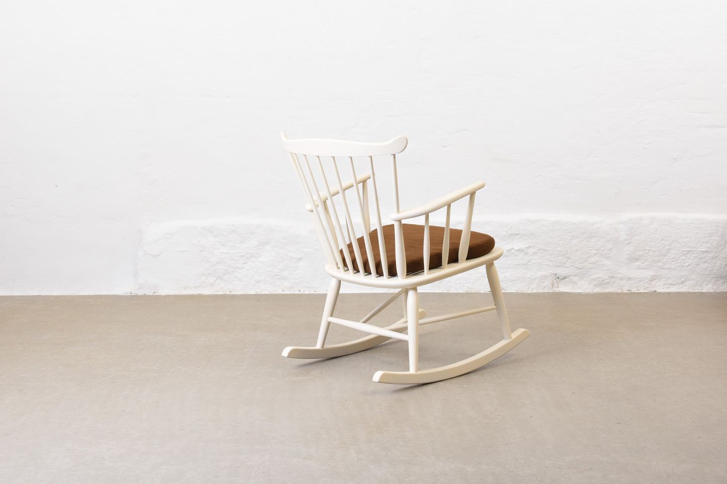 1960s rocking chair by Thomas Harlev