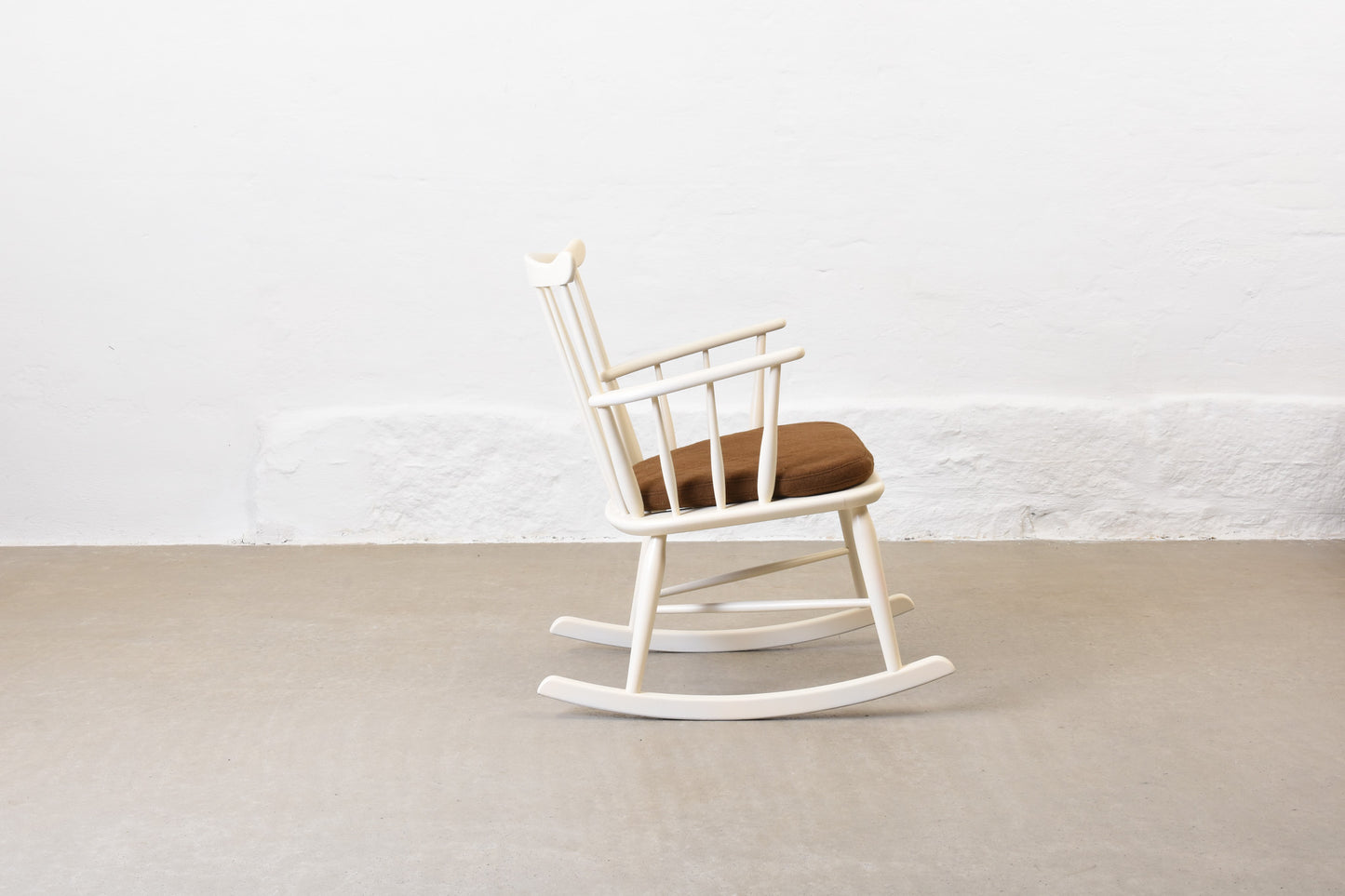 1960s rocking chair by Thomas Harlev