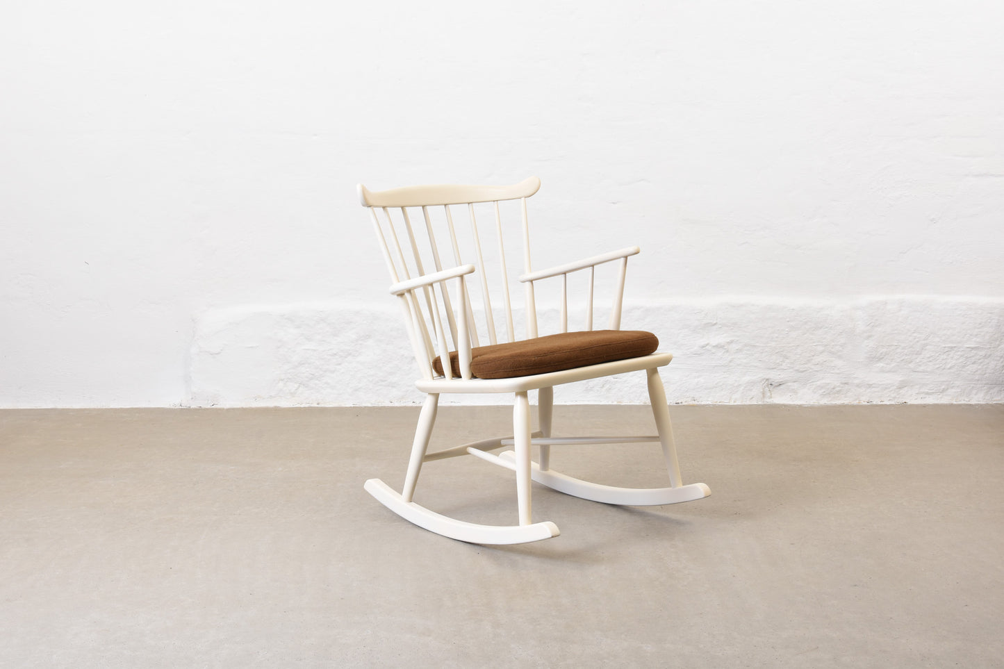 1960s rocking chair by Thomas Harlev