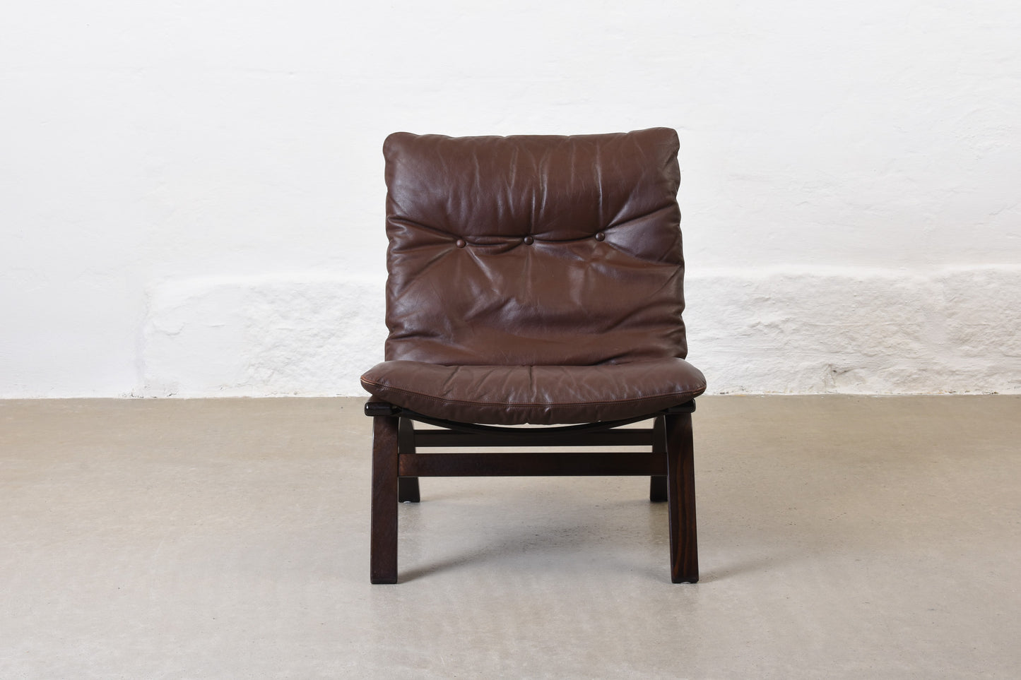 1970s leather + beech lounger by Farstrup