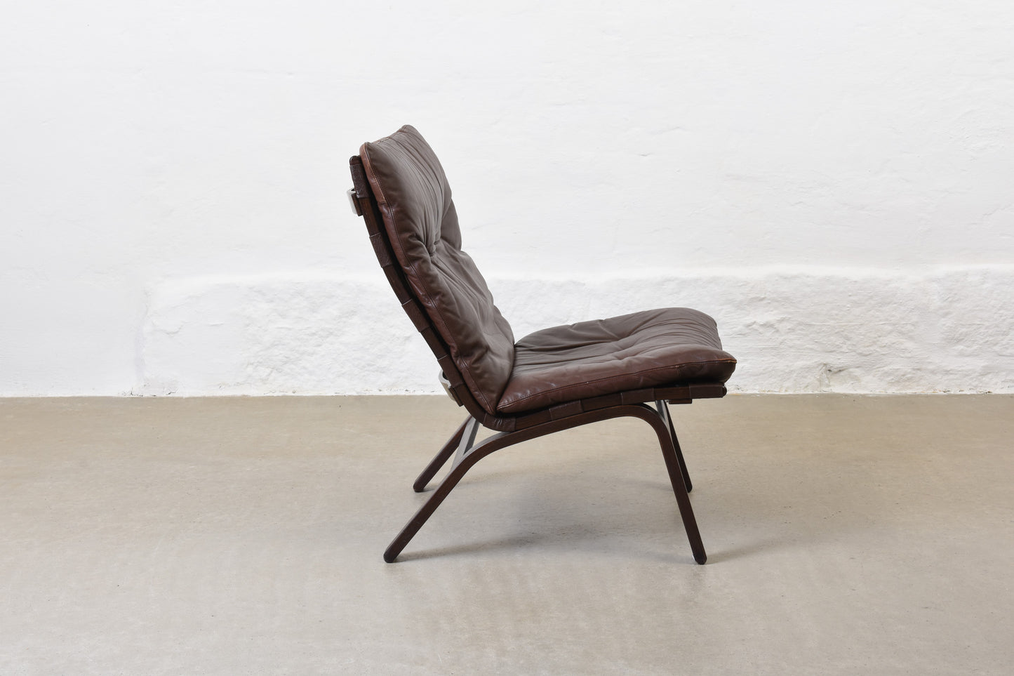 1970s leather + beech lounger by Farstrup