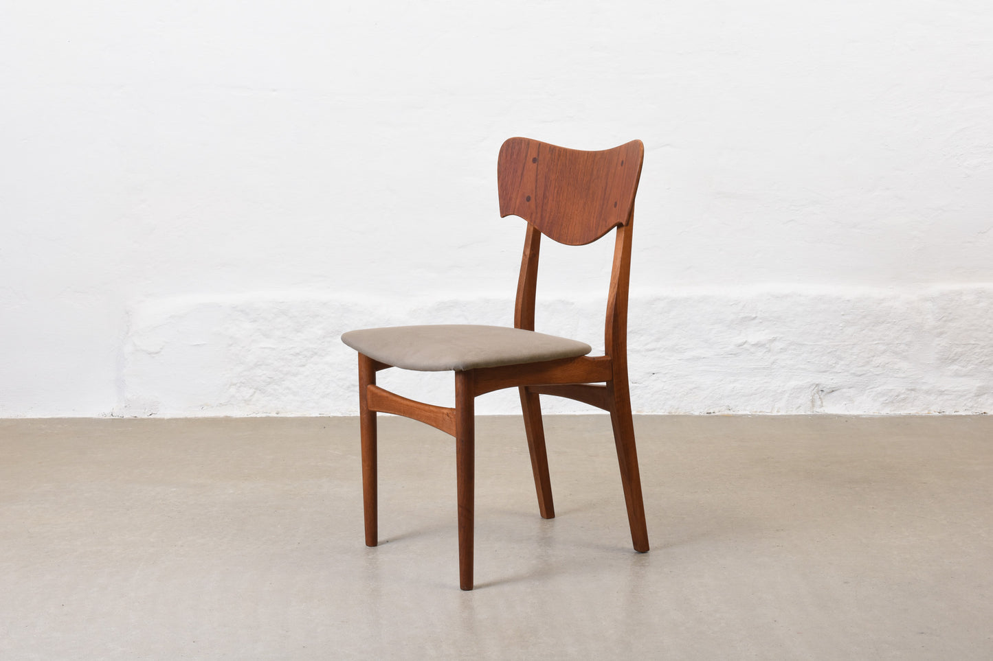 Newly reupholstered: Set of four 1950s teak + oak chairs