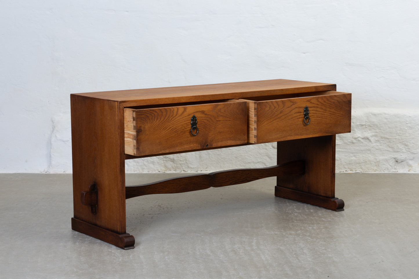 Early 20th century chest in oak