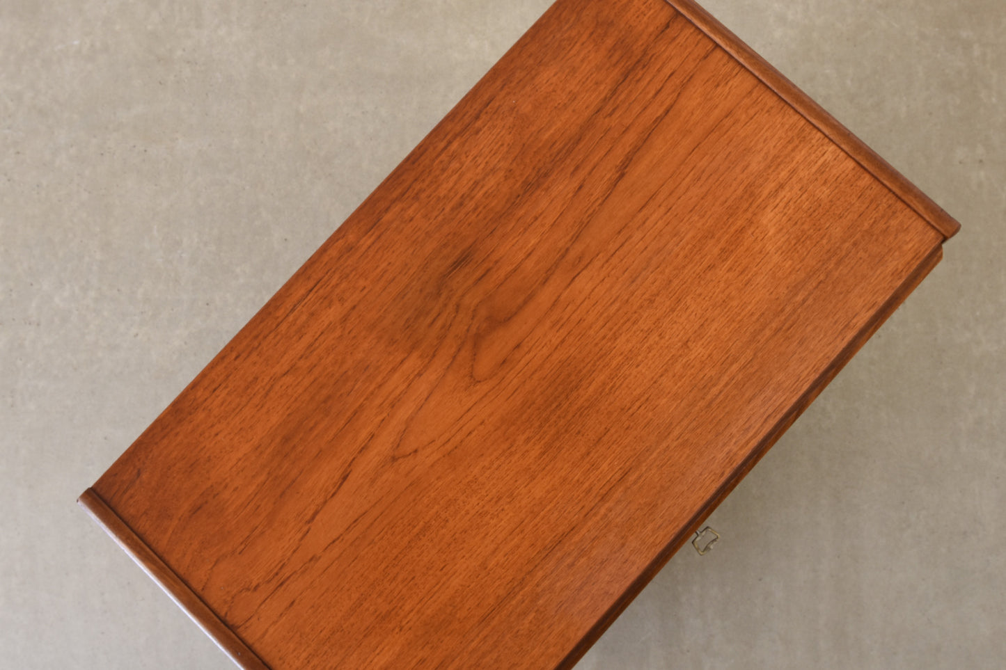 1960s teak chest of drawers with lipped handles