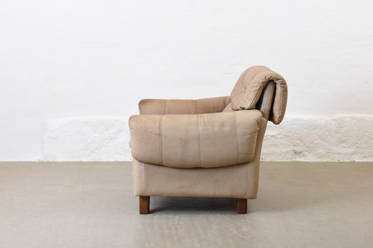 1960s beige leather lounge chair