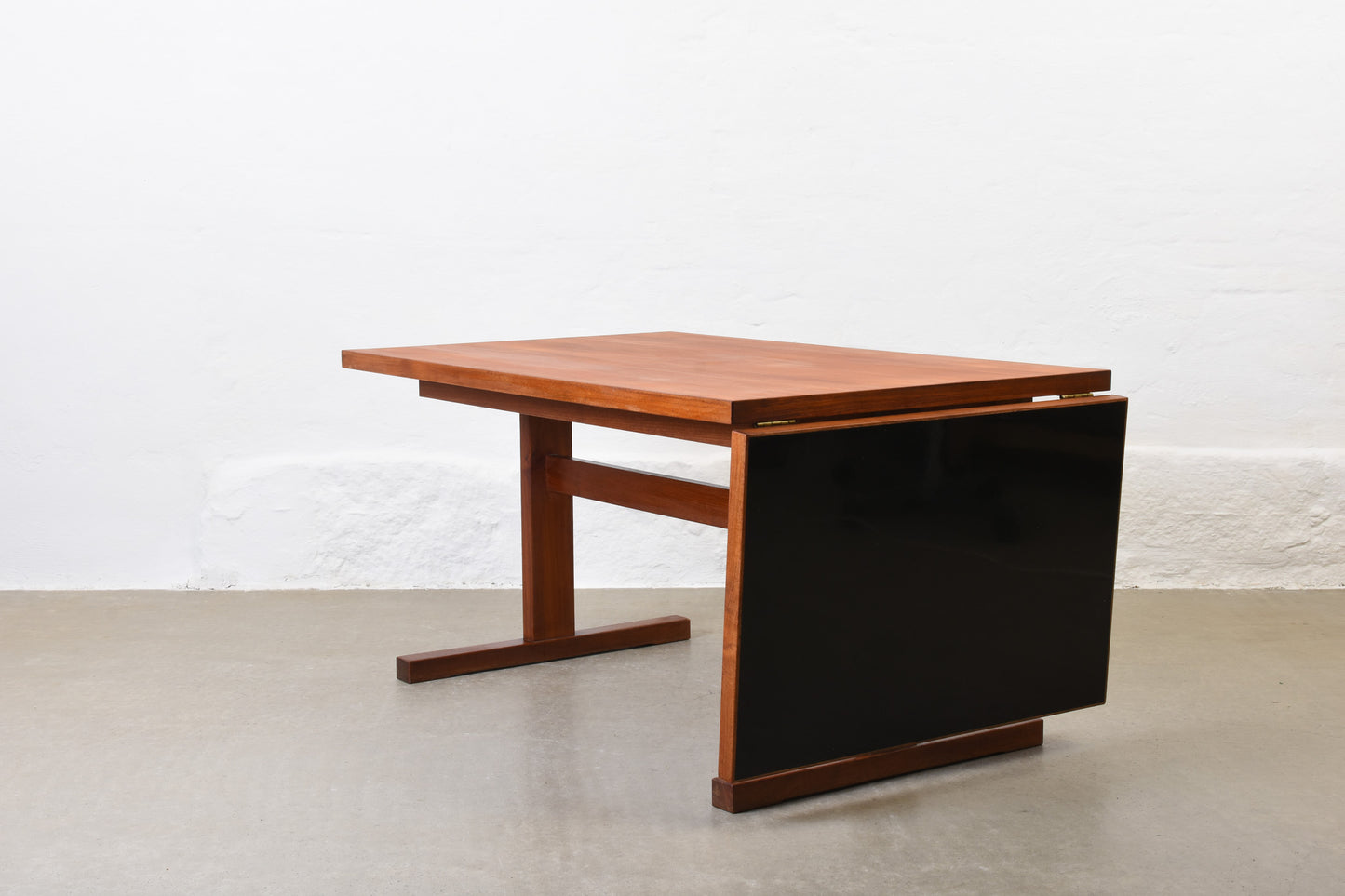 1950s drop leaf dining table by Olavi Hänninen