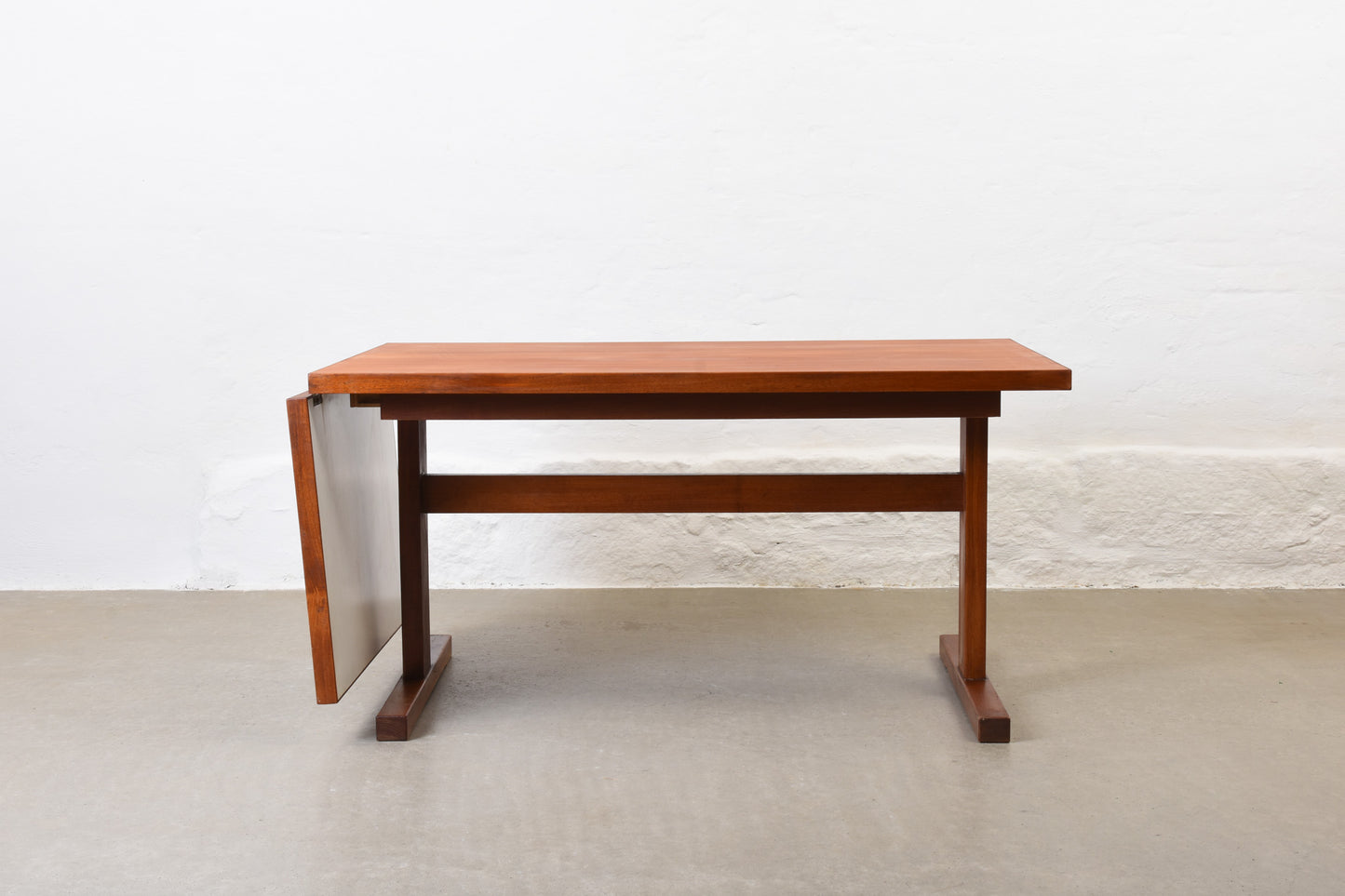 1950s drop leaf dining table by Olavi Hänninen