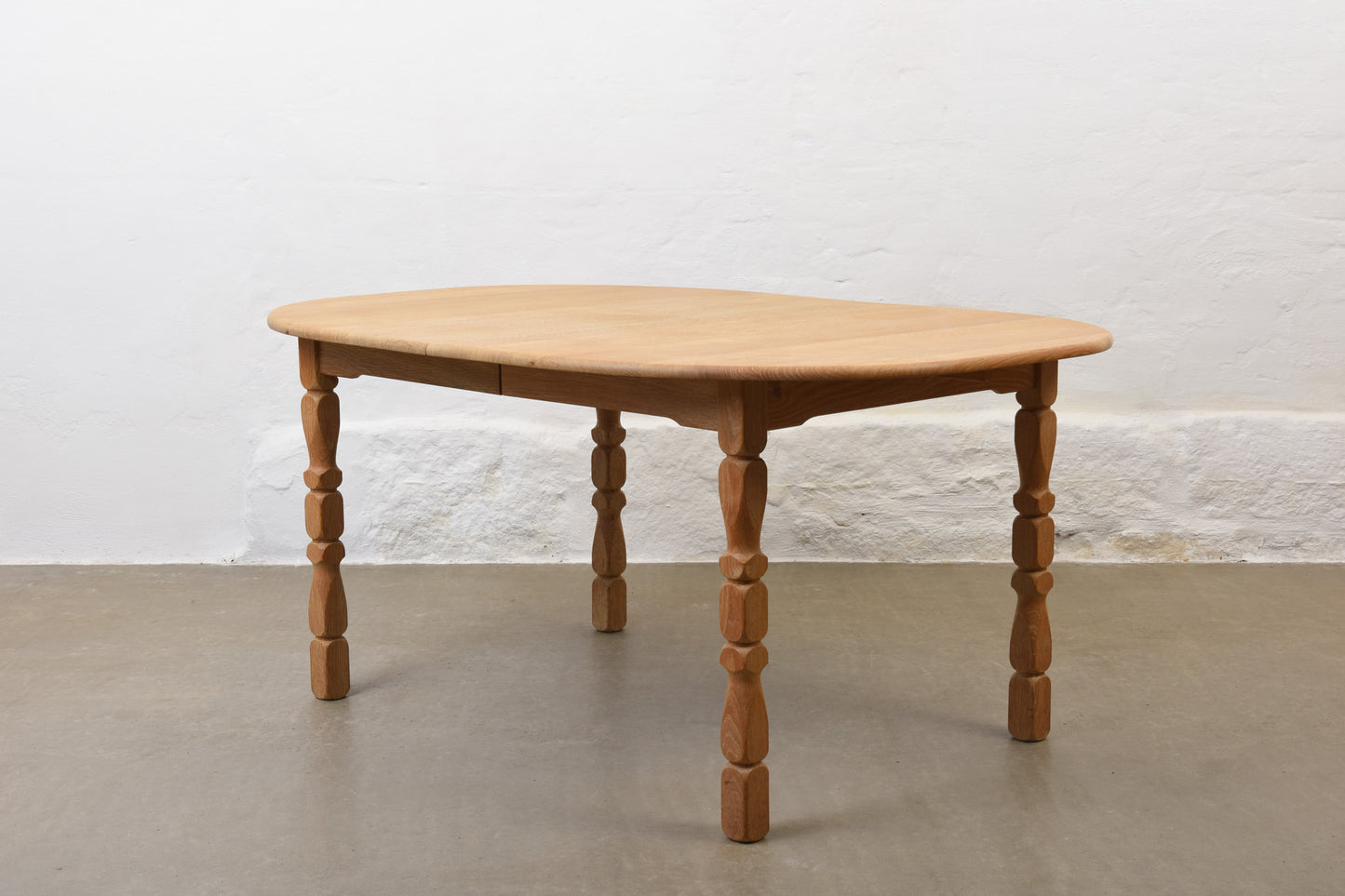 1970s extending dining table by Henning Kjærnulf - Oval