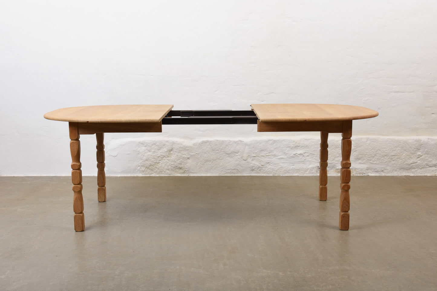 1970s extending dining table by Henning Kjærnulf - Oval