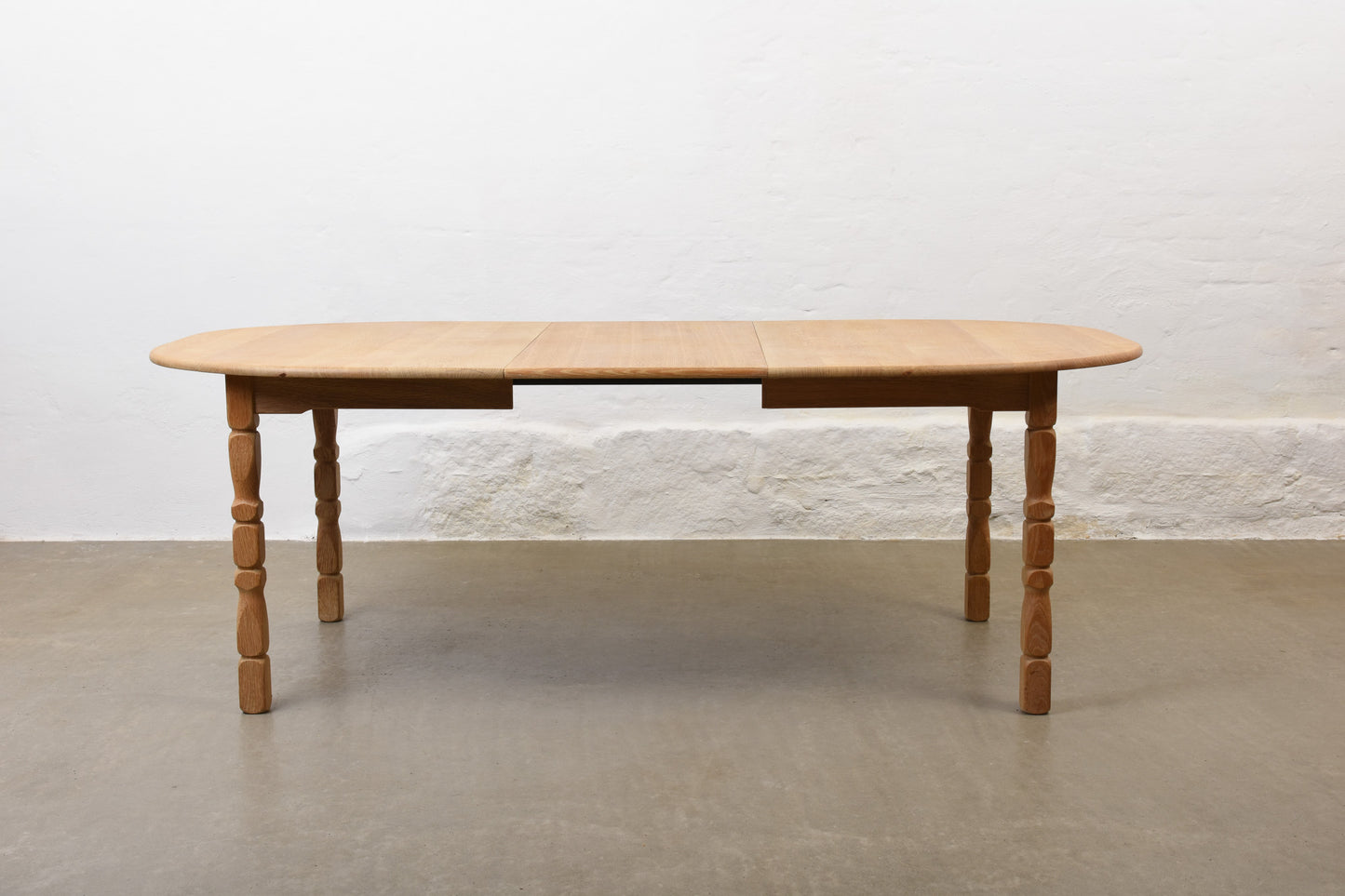 1970s extending dining table by Henning Kjærnulf - Oval