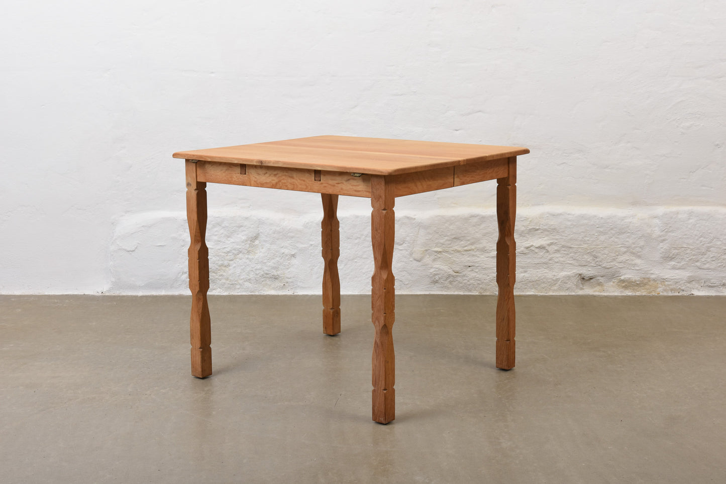 1970s extending dining table by Henning Kjærnulf - Square