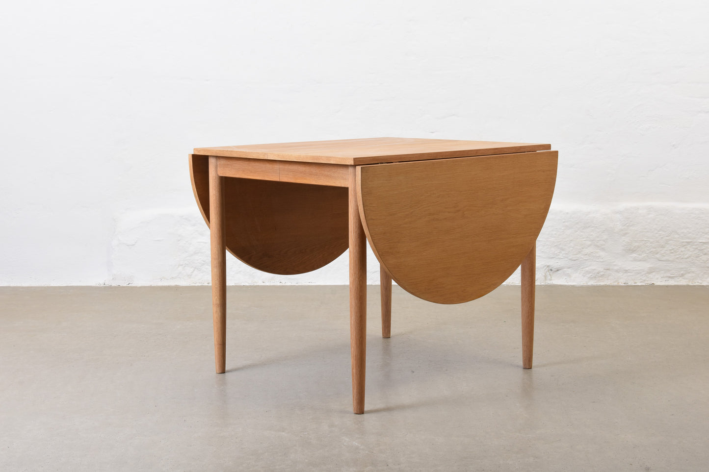 1960s drop-leaf dining table in oak