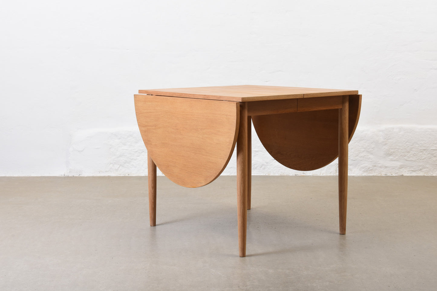 1960s drop-leaf dining table in oak