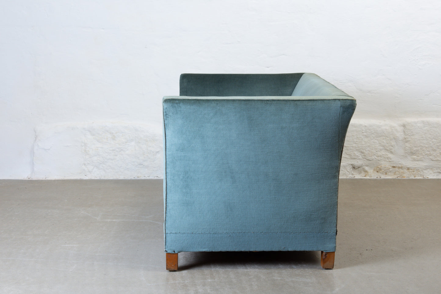 1940s two seater in mohair velvet