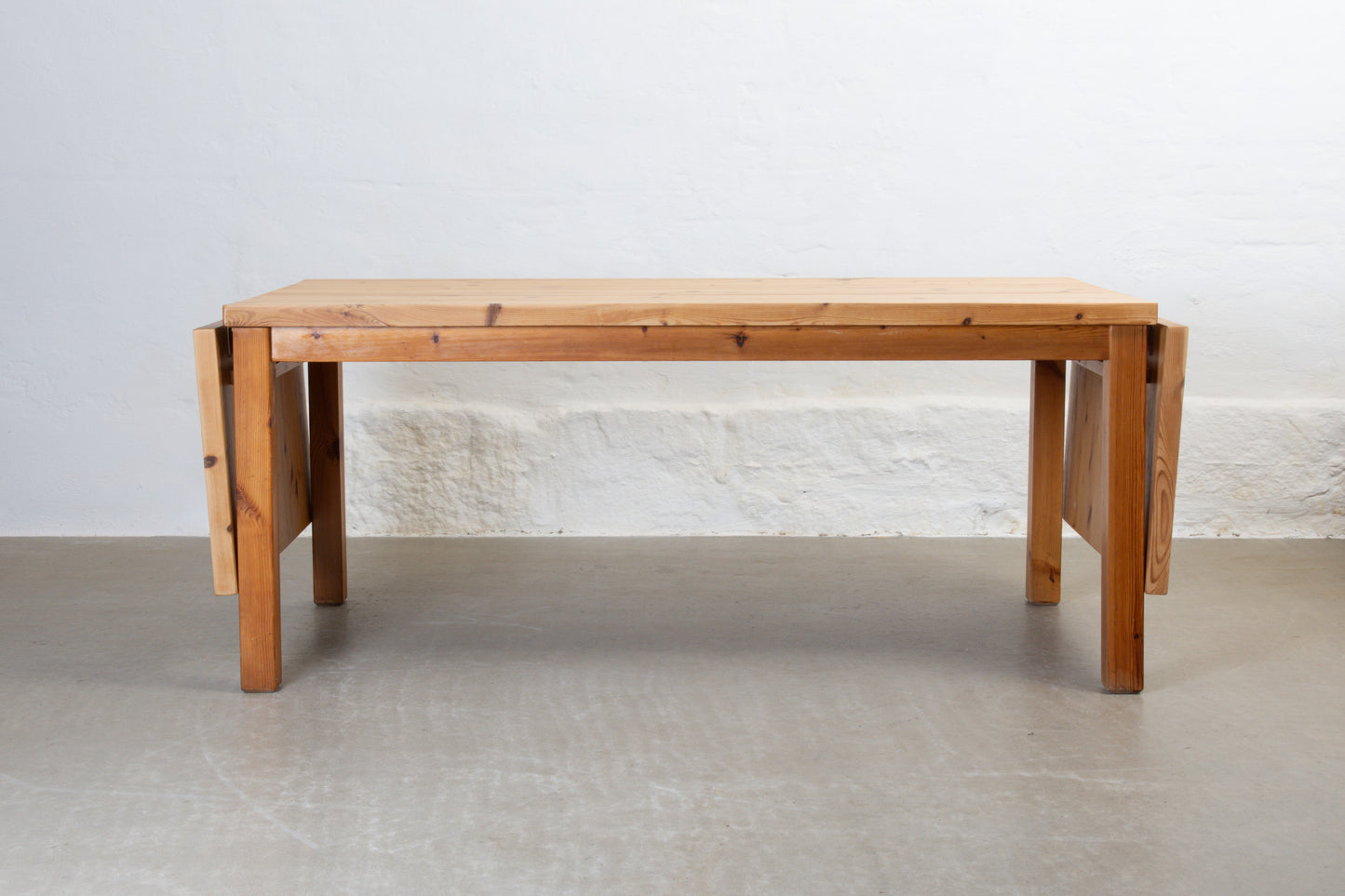 1970s drop-leaf dining table in pine