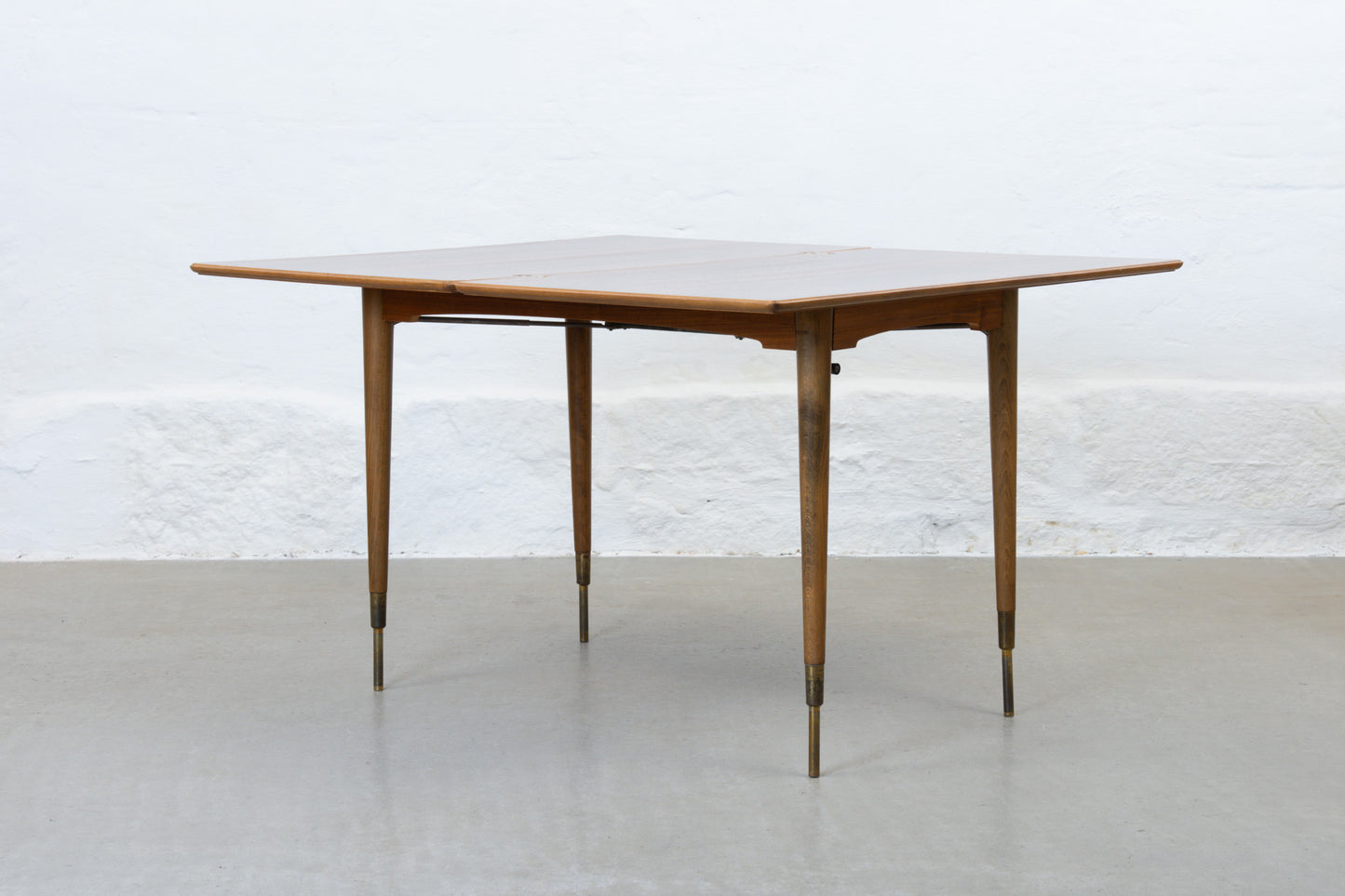 1950s coffee/dining table in walnut