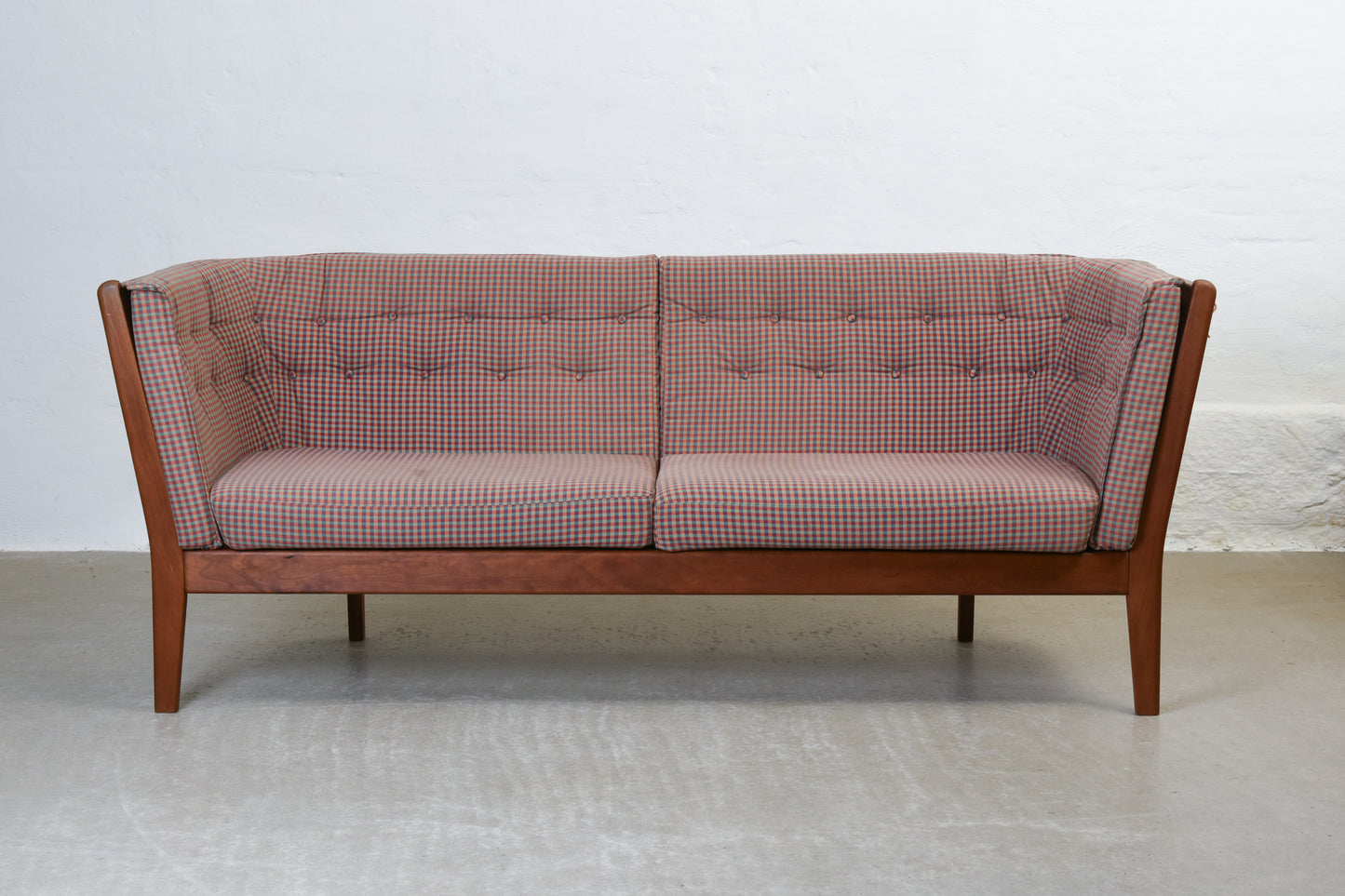 1990s spindle back three seater by Stouby