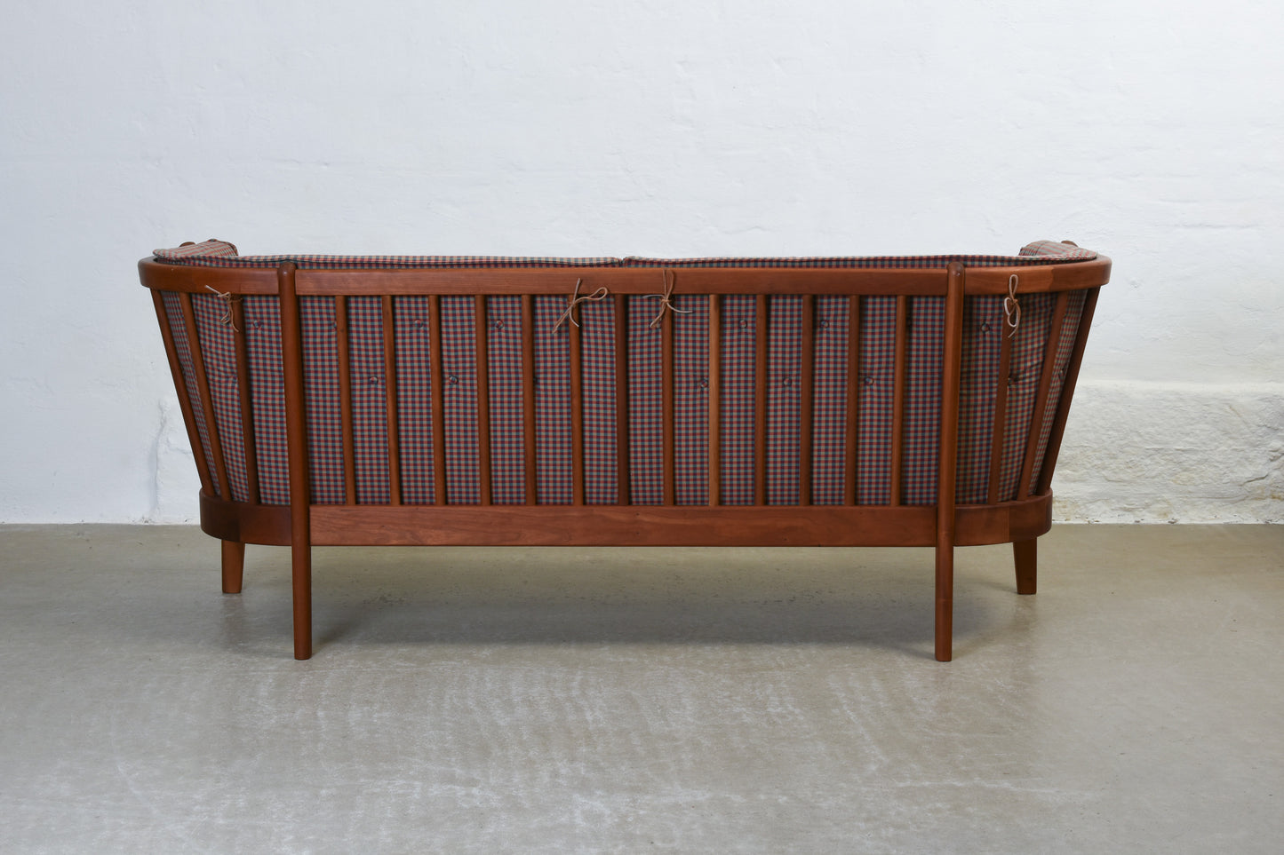 1990s spindle back three seater by Stouby