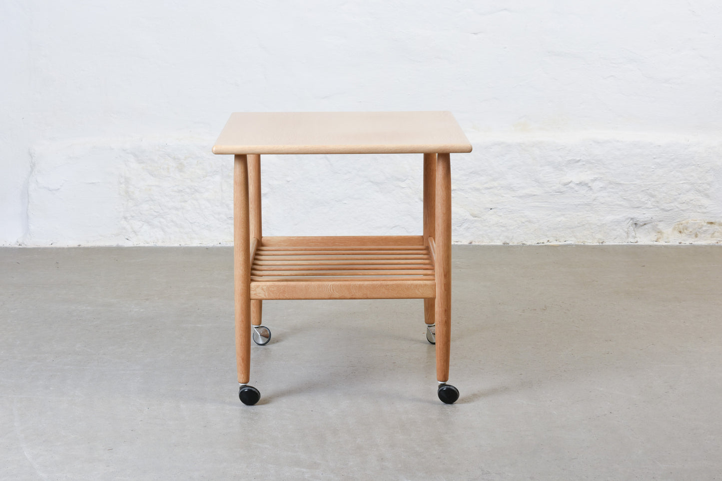 1960s oak trolley table by Vitzé