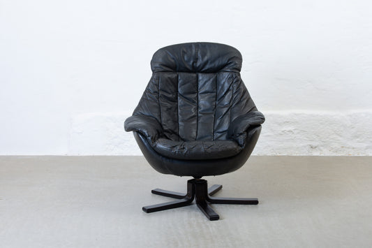 Two available: 1970s leather swivel chairs by H.W. Klein