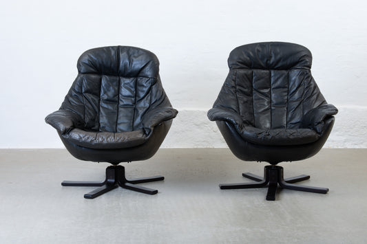 Two available: 1970s leather swivel chairs by H.W. Klein