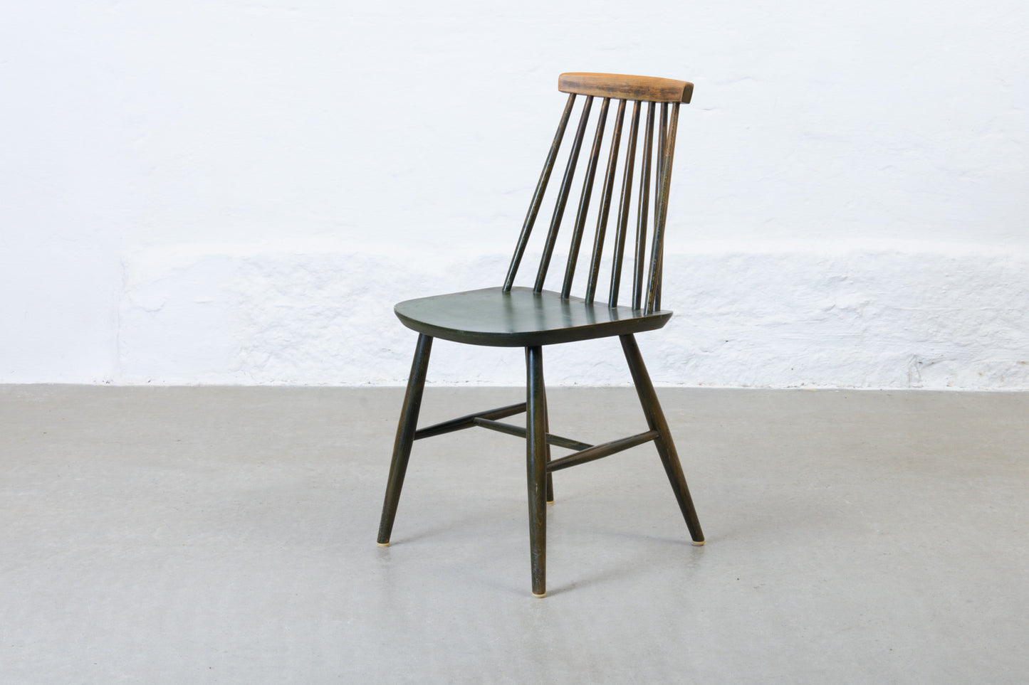 1960s set of six spindle back chairs