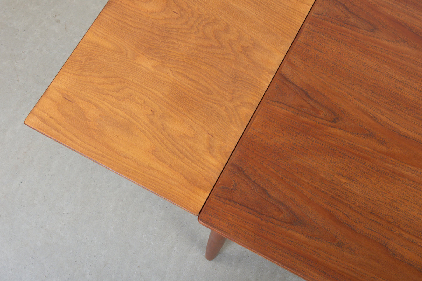 1950s teak dining table - 105L cm