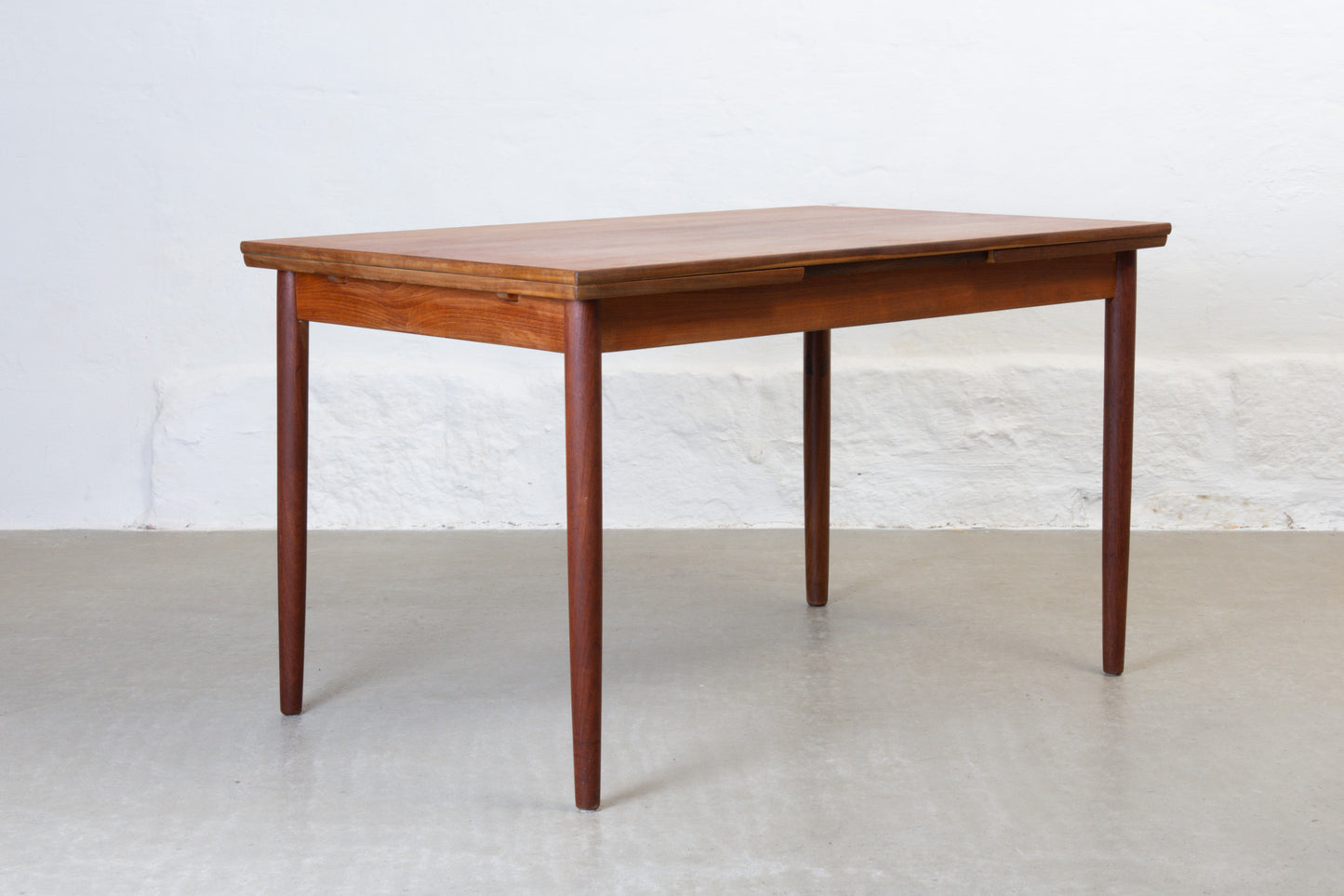 1960s extending dining table in teak - 123L cm