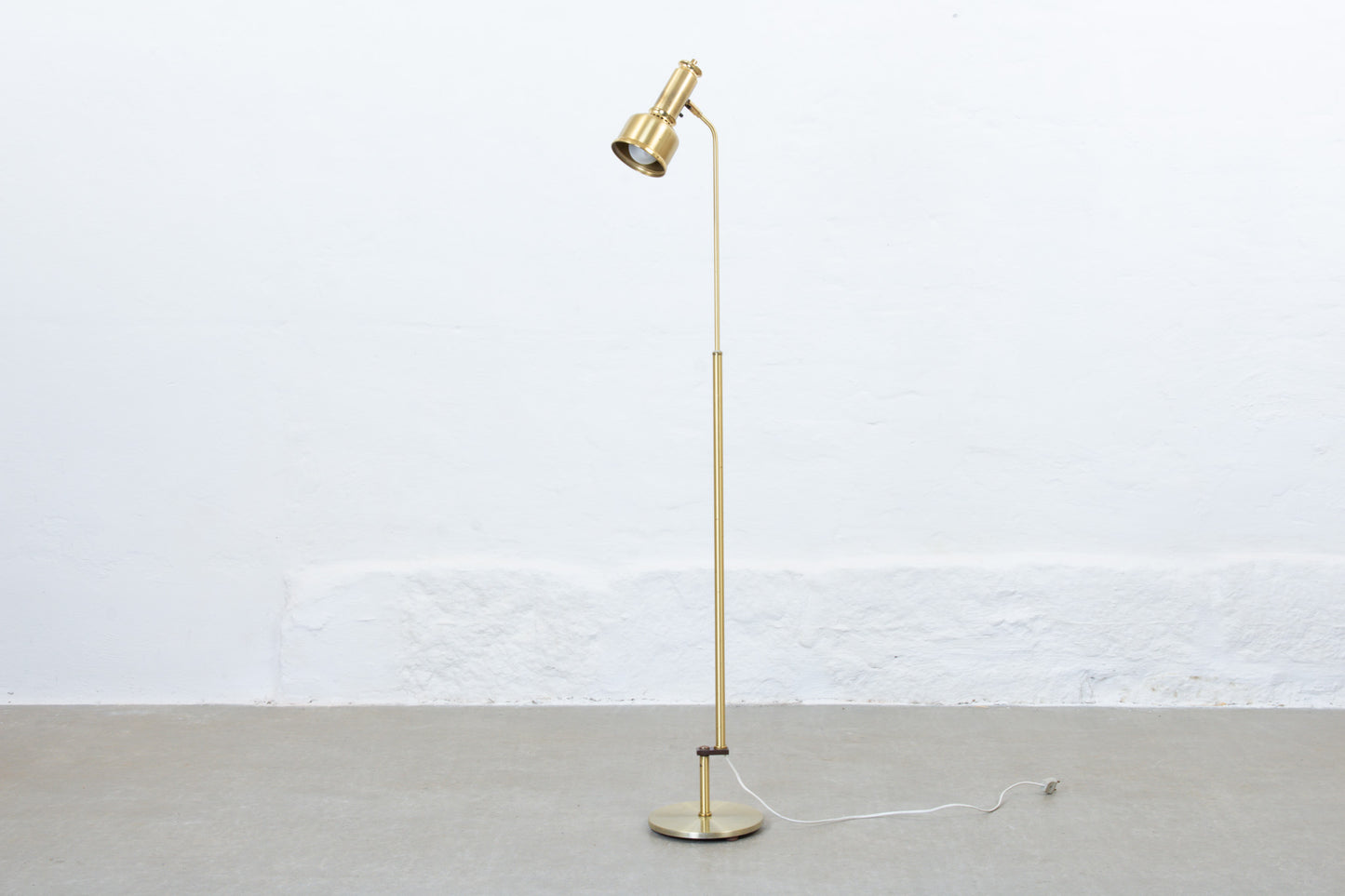 1970s brass floor lamp by Dansa Lamp