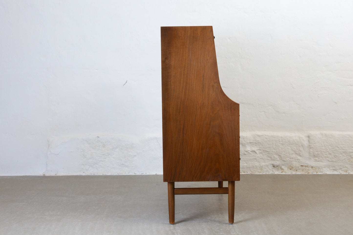 1950s secretary in walnut by Børge Mogensen