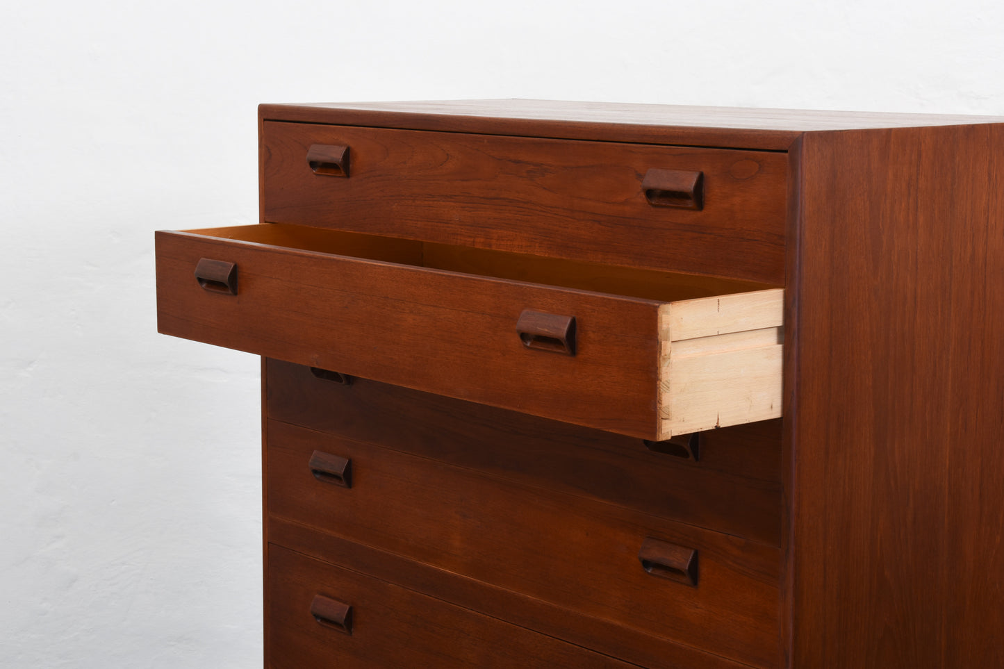 Large teak chest of drawers by Børge Mogensen