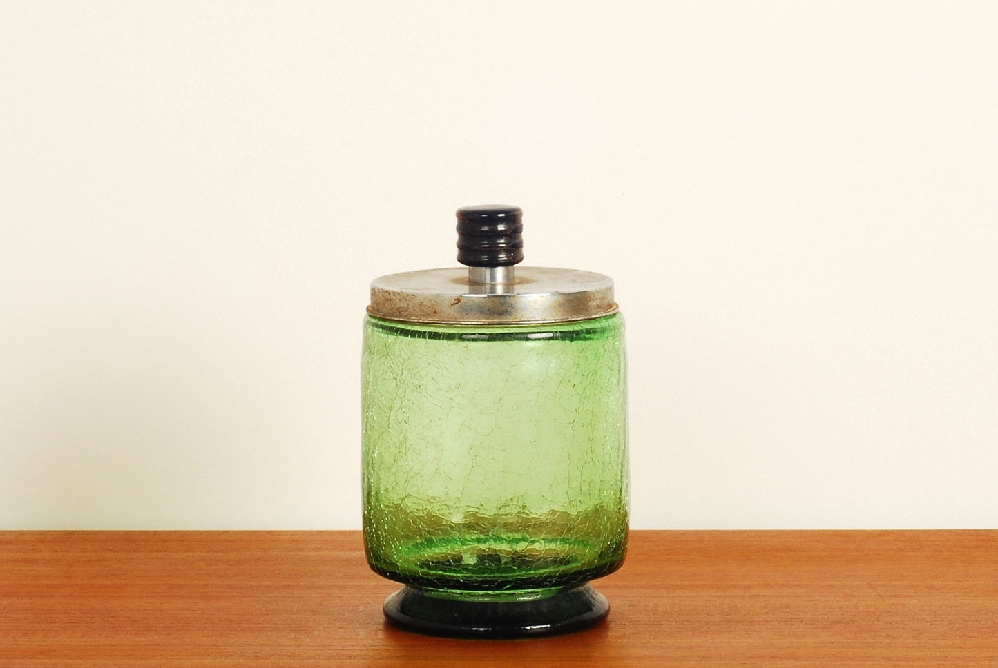 Glass container