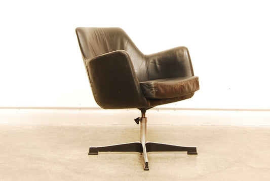 Leather swivel chairs