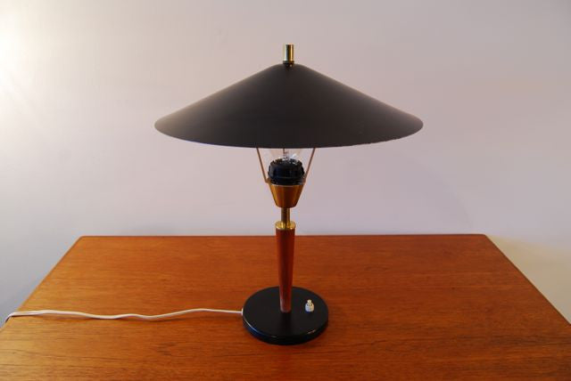 Table lamp with teak detail