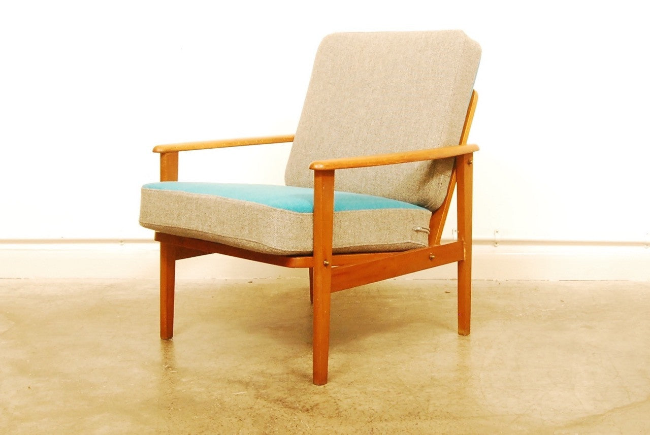 Beech lounge chair w/ reversible cushions