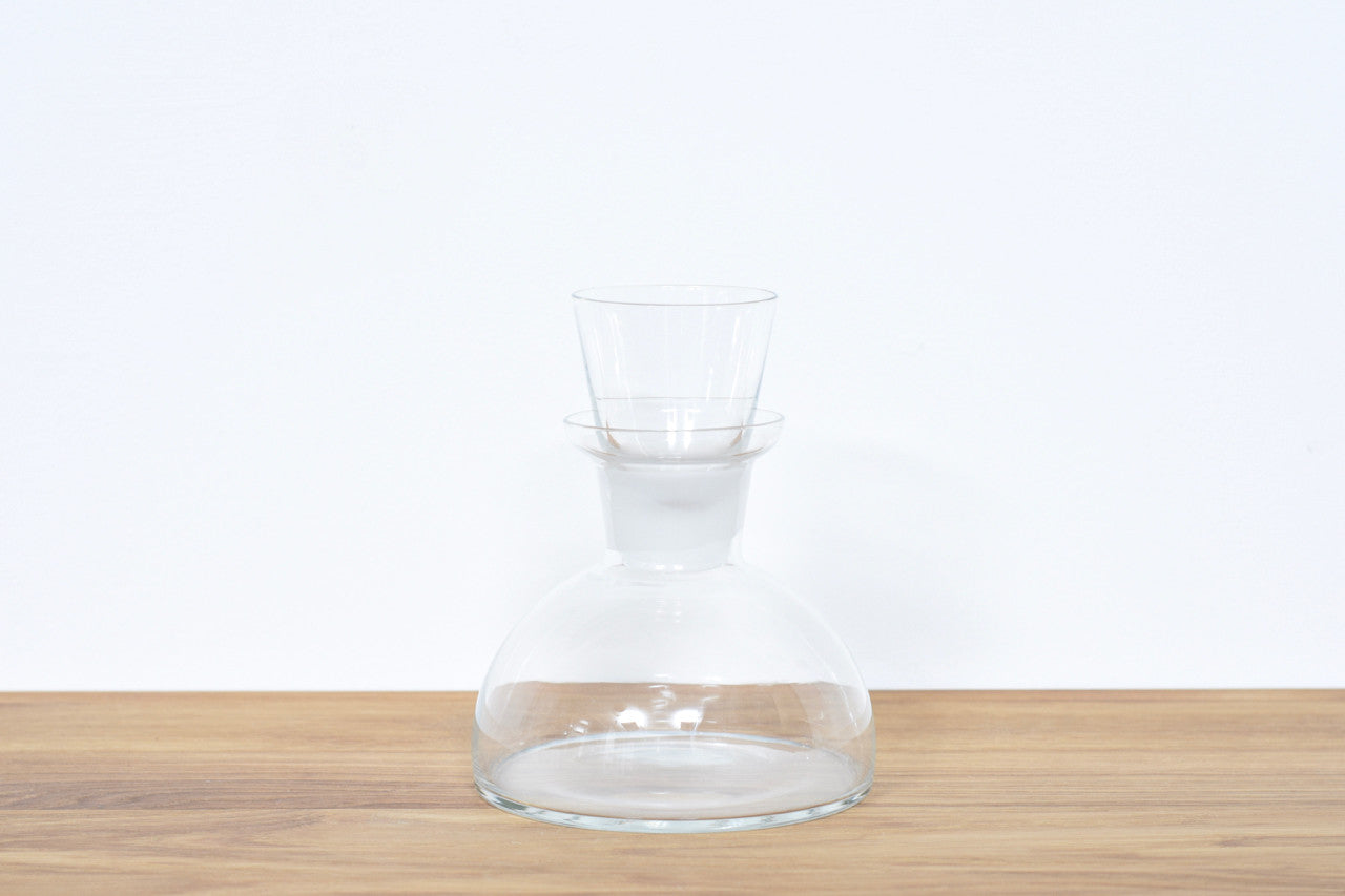 Glass decanter with shot glass