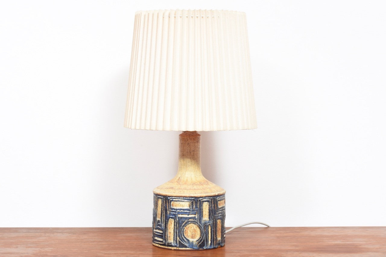 Large stoneware table lamp