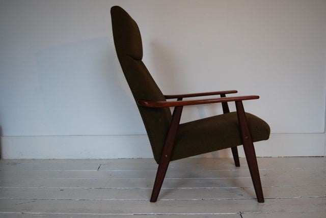 Lounge chair in forest wool