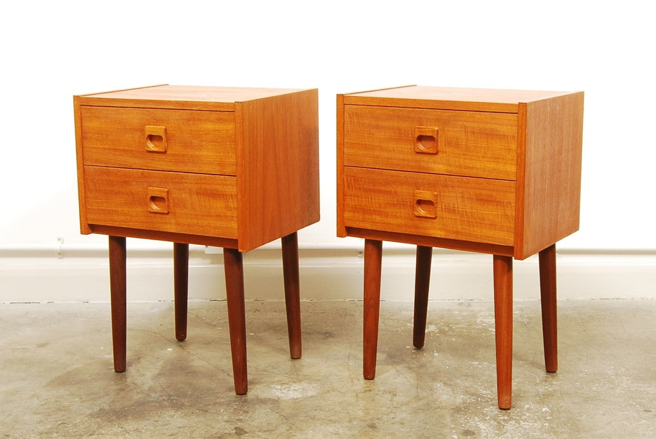 Pair of bedside tables no. 1