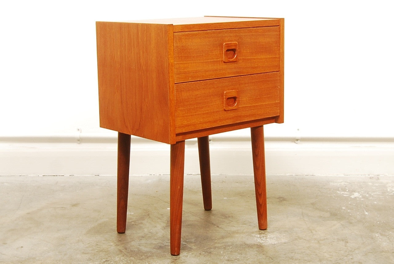 Pair of bedside tables no. 1