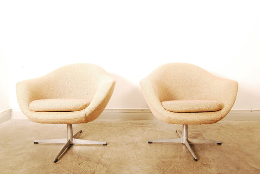 Pair of cocktail chairs