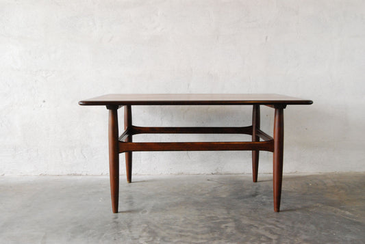 Coffee table in rosewood