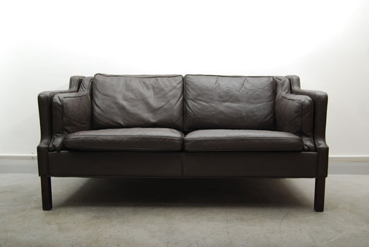 Two seat leather sofa in style of Mogensen