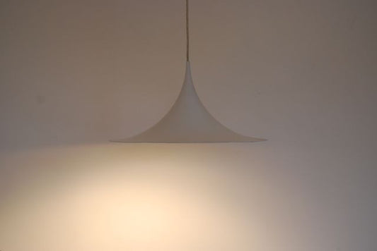 Trompetpendel ceiling lamp in white