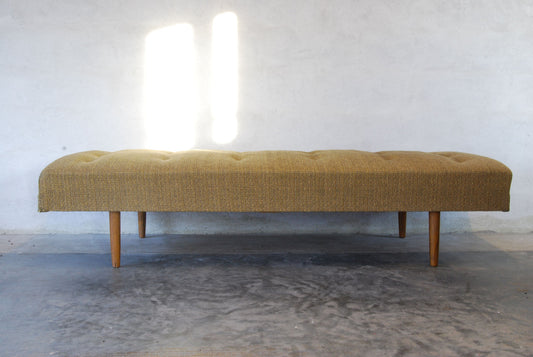 Daybed no. 1