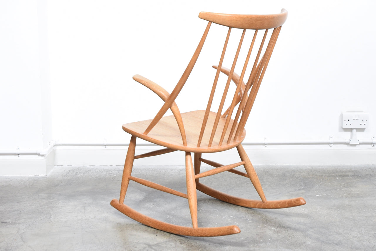 Oak rocking chair by Illum Wikkelsø