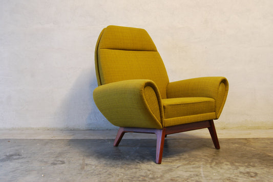 Lounge chair by Johannes Andersen