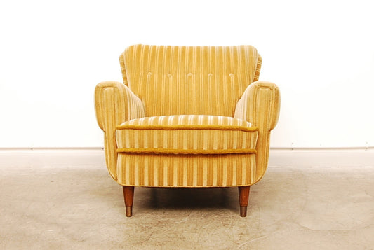 New price: 1940s lounge chair