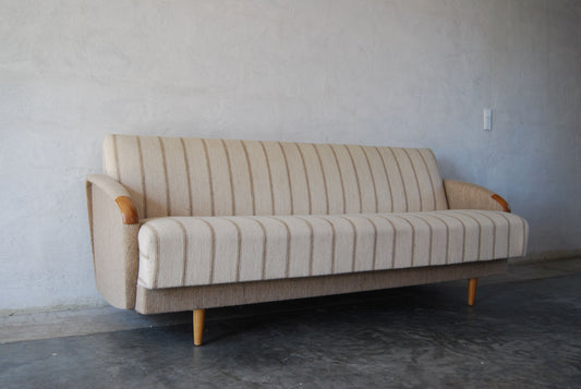 Sofabed with teak paws/oak legs