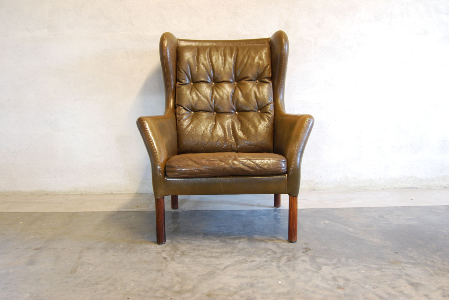 Wingback lounge chair in nougat